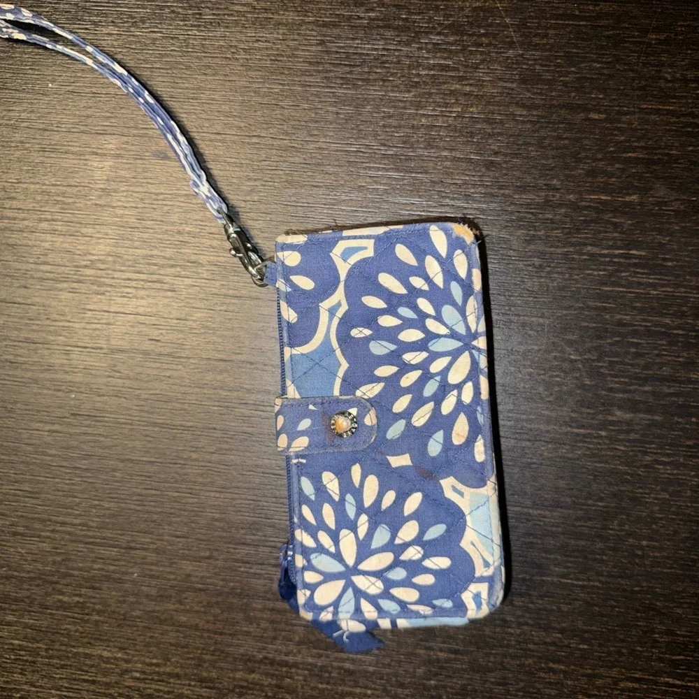 Vera Bradley Blue Floral Wristlet Phone Wallet Case